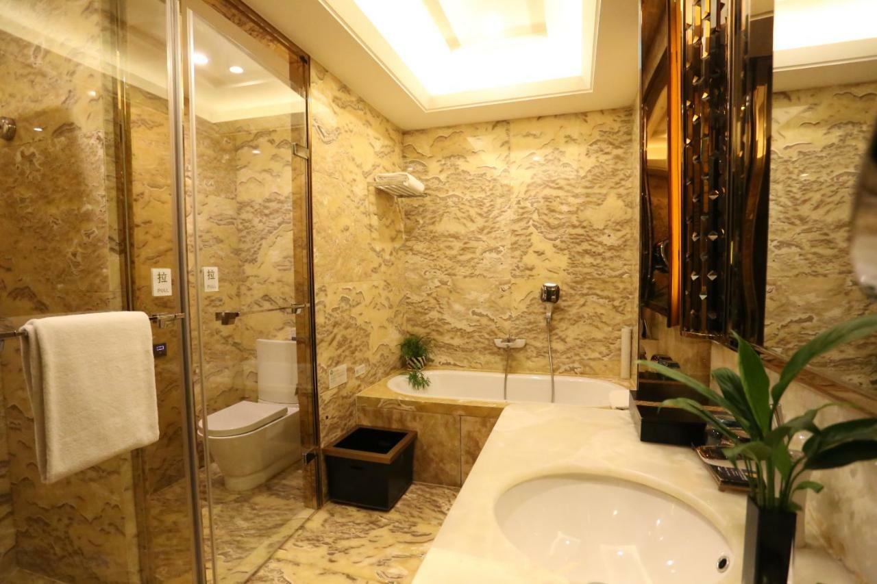 Jinjiang International Hotel Urumqi Exterior photo